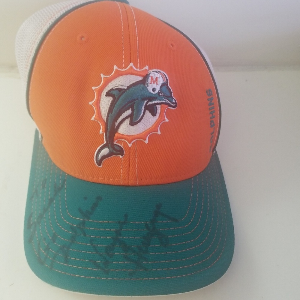 Miami Dolphins Signed Autographed   Hat Wayne Huiz